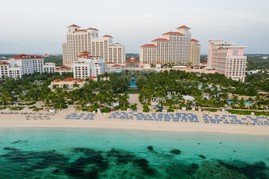 Experience Luxury and Tranquility at Oceanfront Hotels